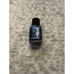 Chanel Le Vernis Longwear Nail Polish 725 Radiant Blue 04 Fl Oz